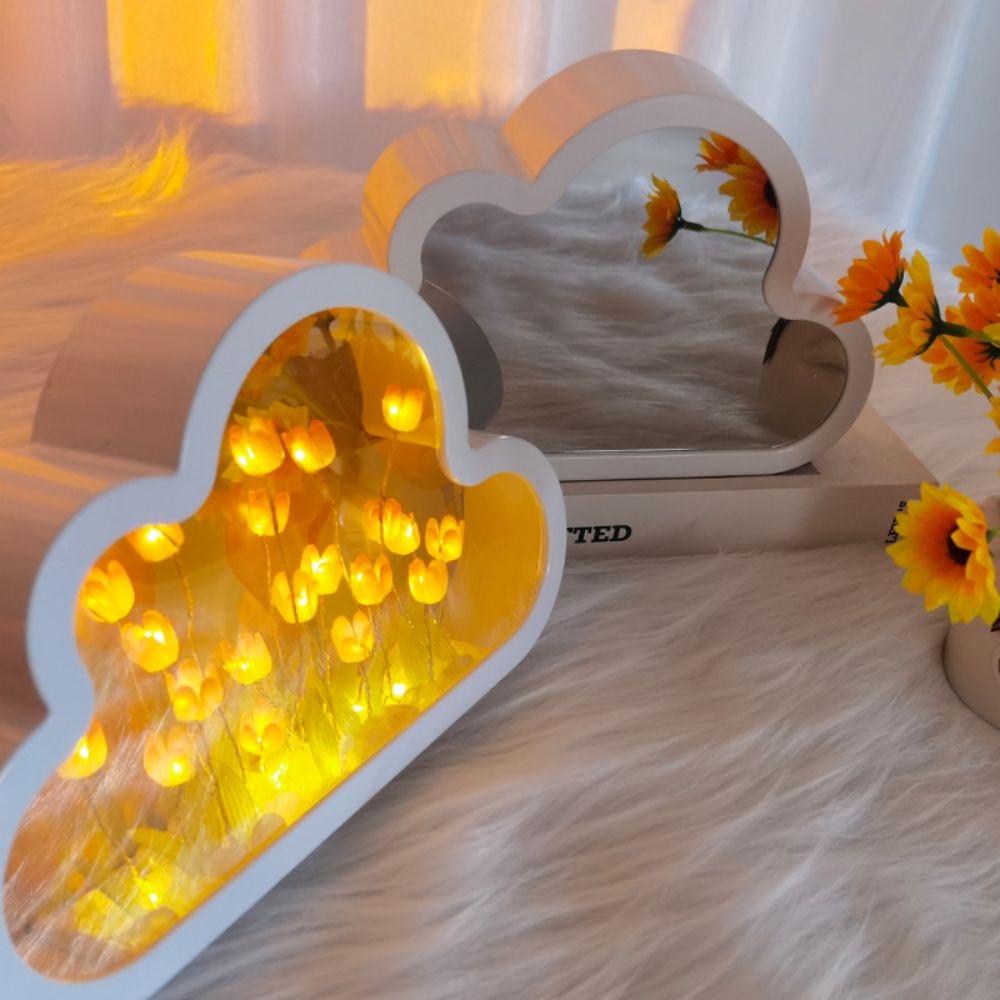 Mirror Tulip Light