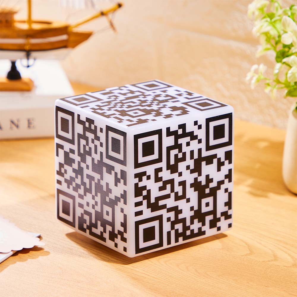 QR Scan Cube Light