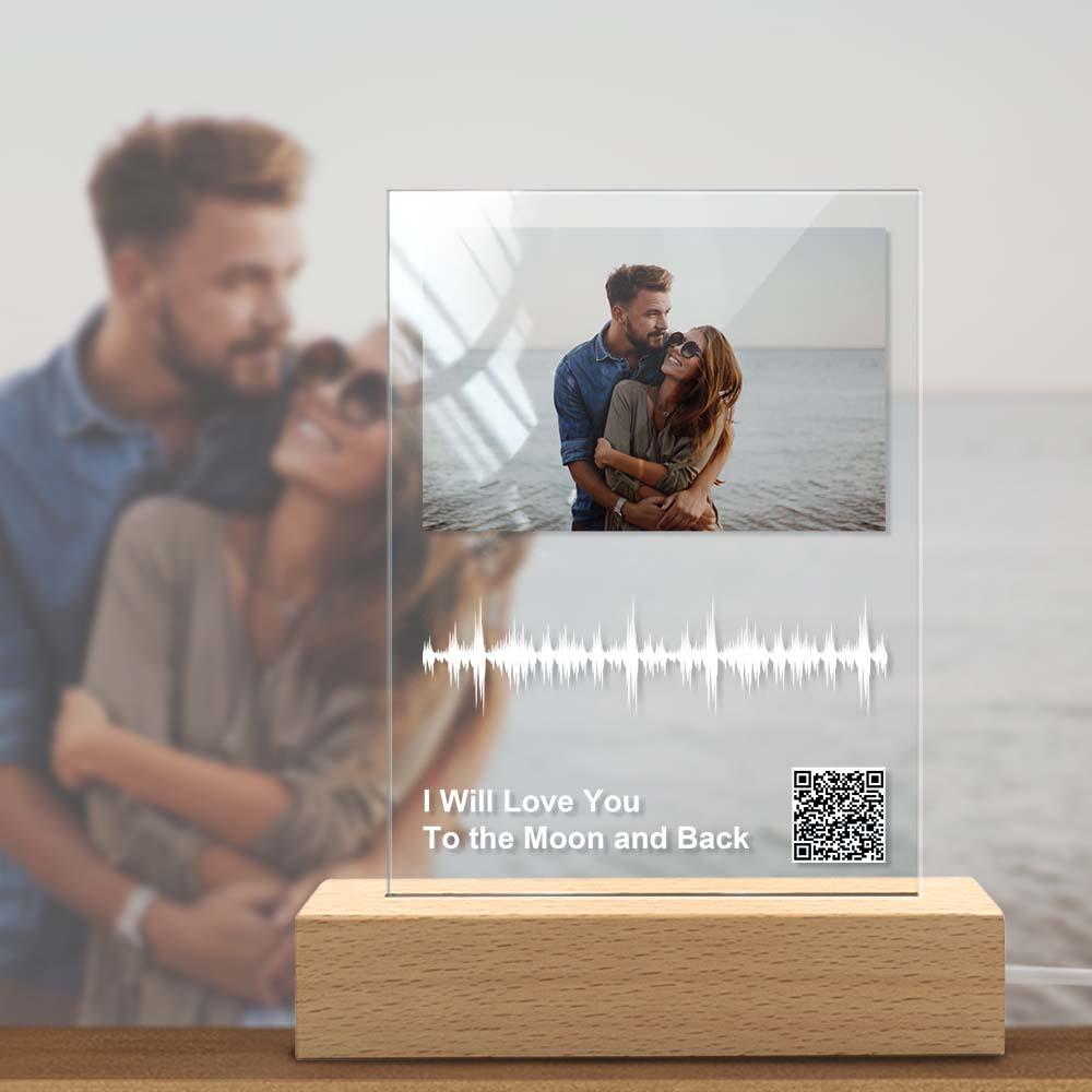 QR Soundwave Light